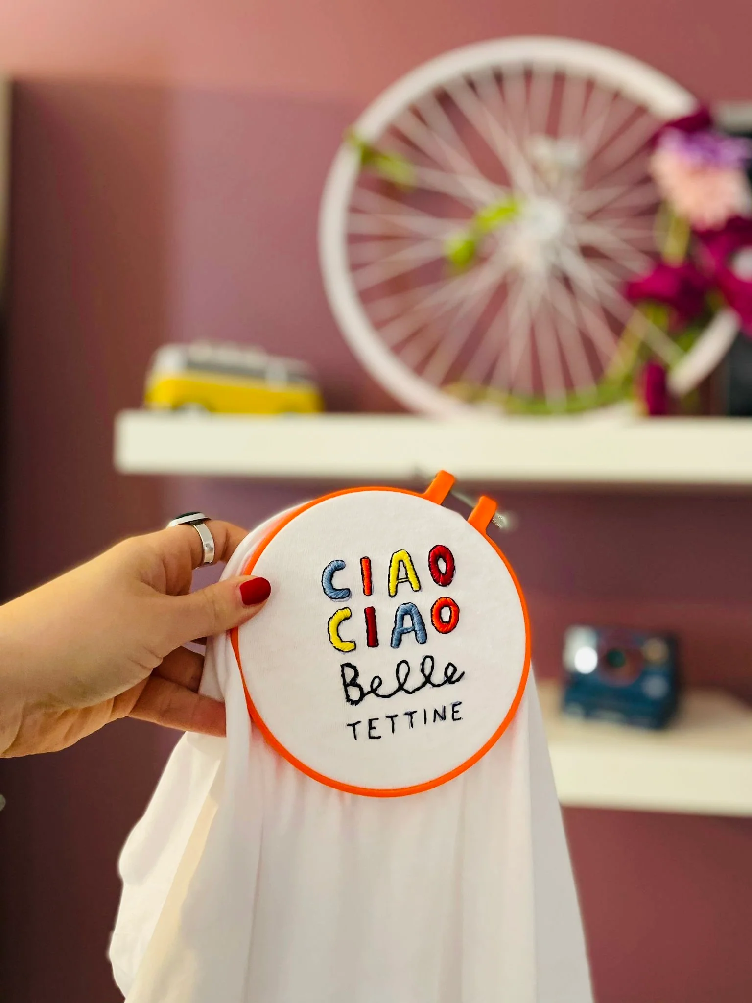 Ciao ciao belle tettine 👋🏻 _ la t-shirt - Image 2
