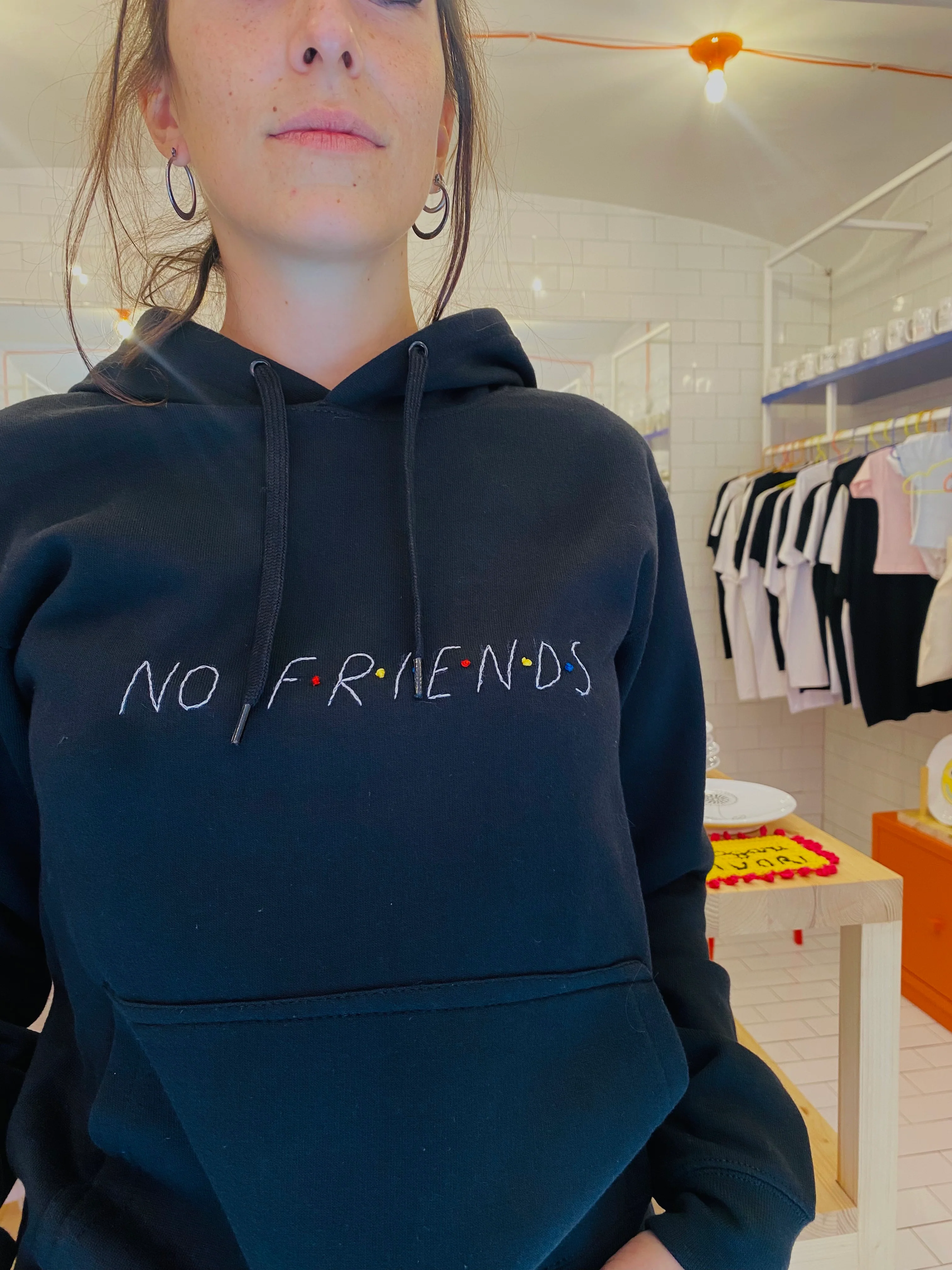 NO FRIENDS_ Felpa - Image 2