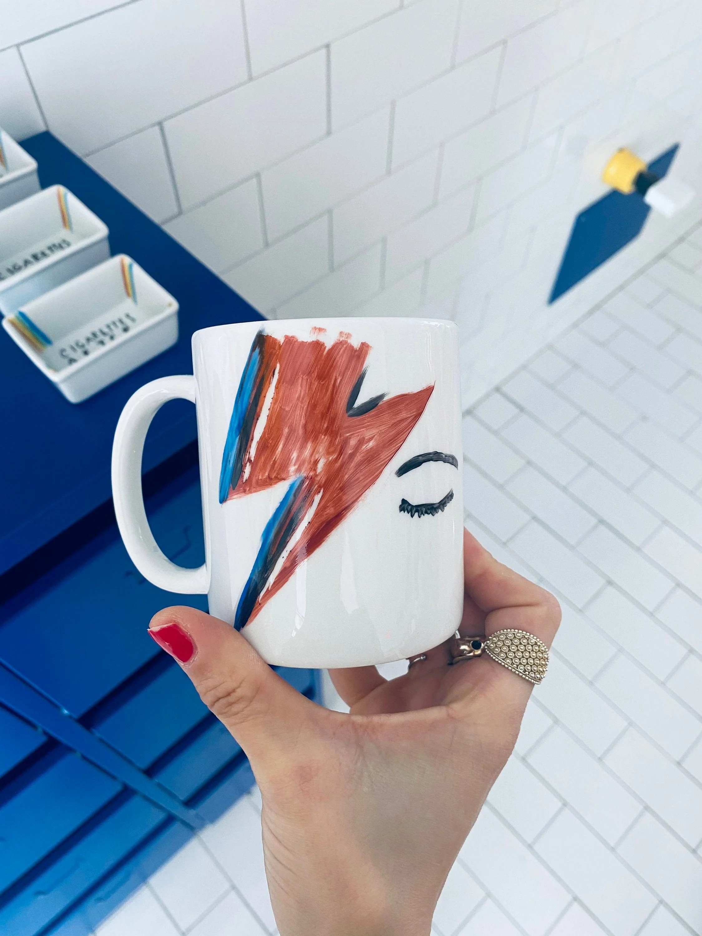 STILL MISSING! David Bowie - Image 2